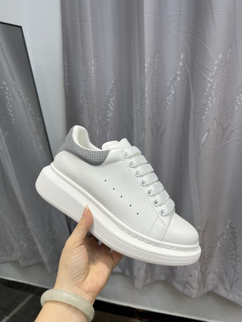 Alexander Mcqueen Casual Shoes